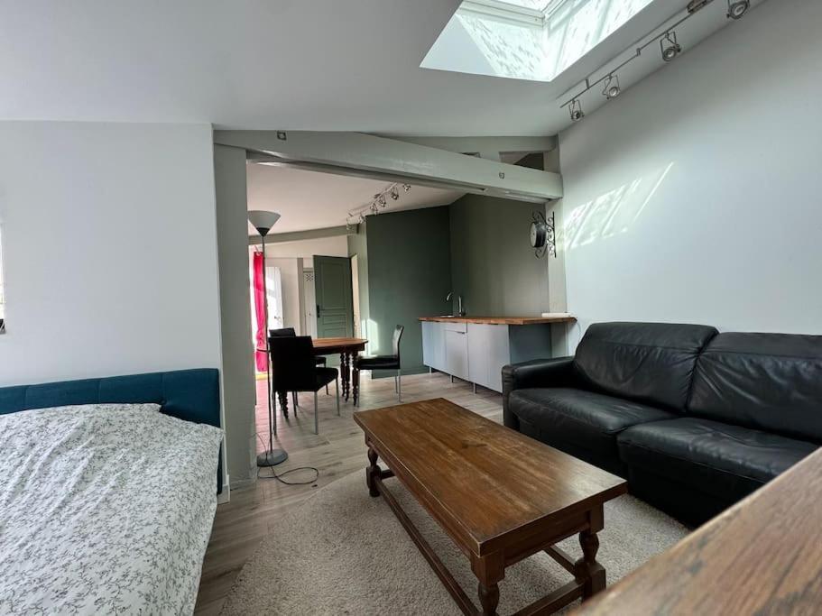 Petite Maison Independante Avec Parking Vétheuil 외부 사진