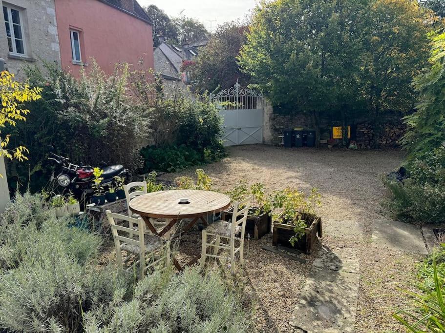 Petite Maison Independante Avec Parking Vétheuil 외부 사진